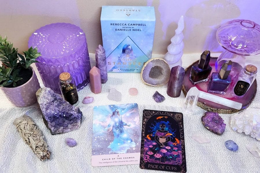 lunar witch altar ideas