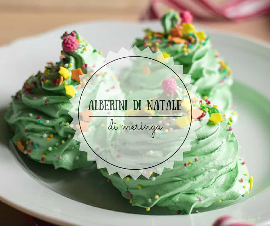 Albertini di Natale di meringa