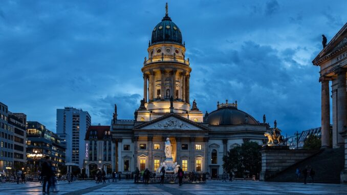 corinnalichtenberg1-blue-hour-3848856