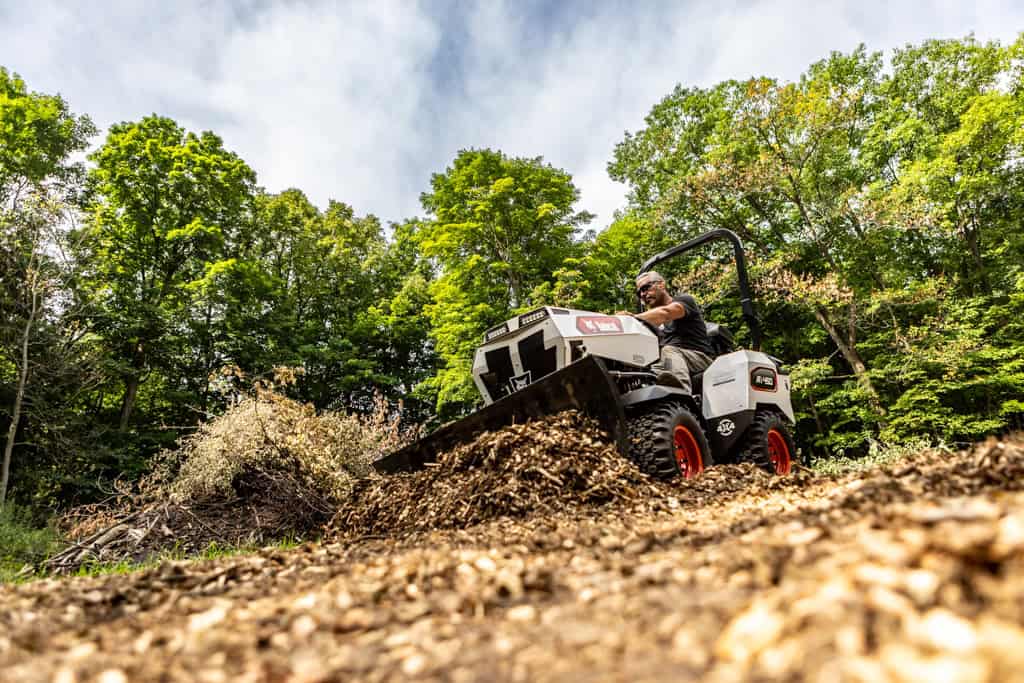 Browse Specs and more for the Bobcat AT450 Articulating Tractor - Bobcat of Huntsville