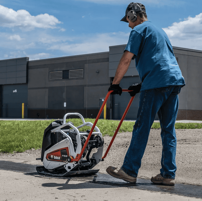 Browse Specs and more for the Bobcat FP15.50 Forward Plate Compactor - Bobcat of Indy