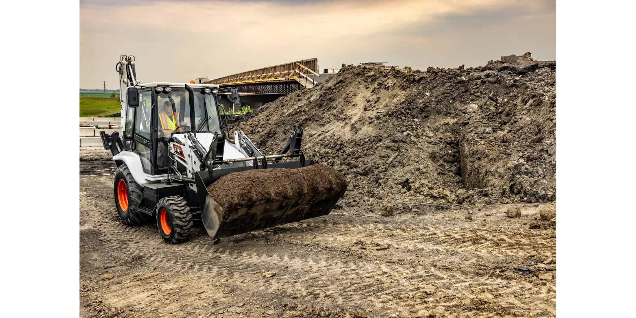 Browse Specs and more for the Bobcat B760 Backhoe Loader - Bobcat of Indy