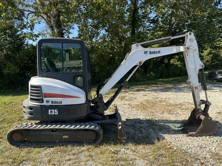 Buy a Used 2014 E35-U BOBCAT COMPACT EXCAVATOR - Bobcat of Indy