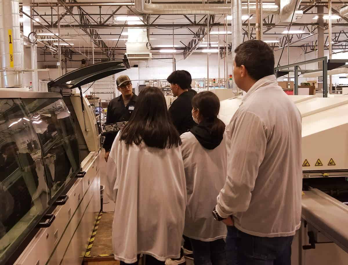 Students visiting Cascade Systems