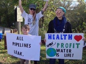 Protesters in Hancock