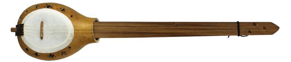 Ross’ four-string “Old Plantation” gourd banjo