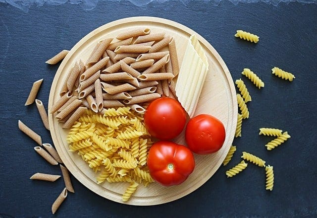 pâtes, tomates