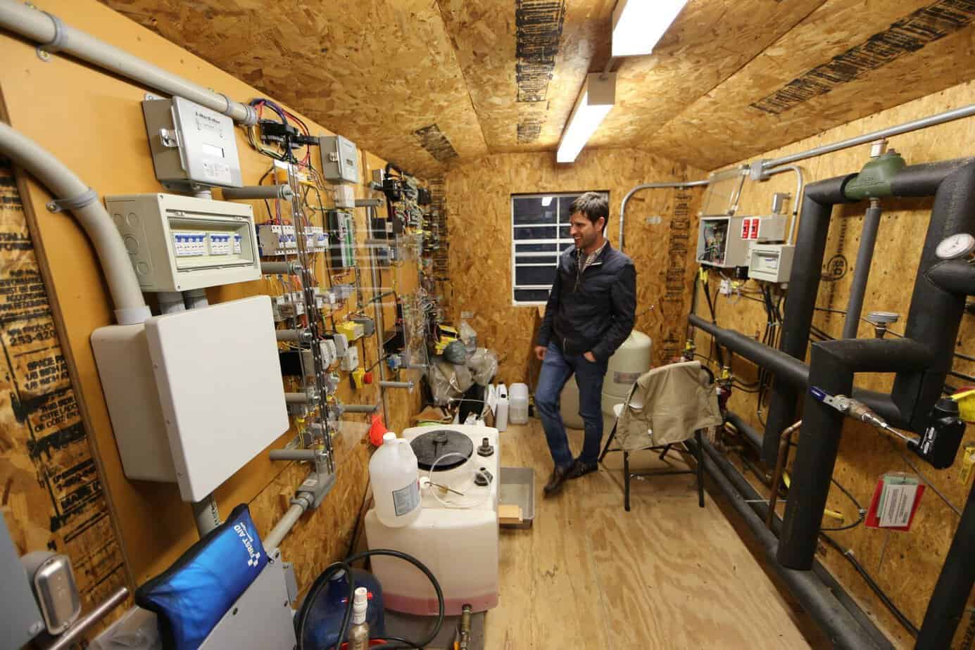 Control center for Duke Forest warming chambers. (photo: James Waters)