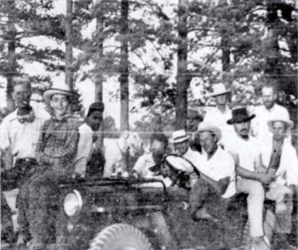 July 25, 1947 - The Grizzly