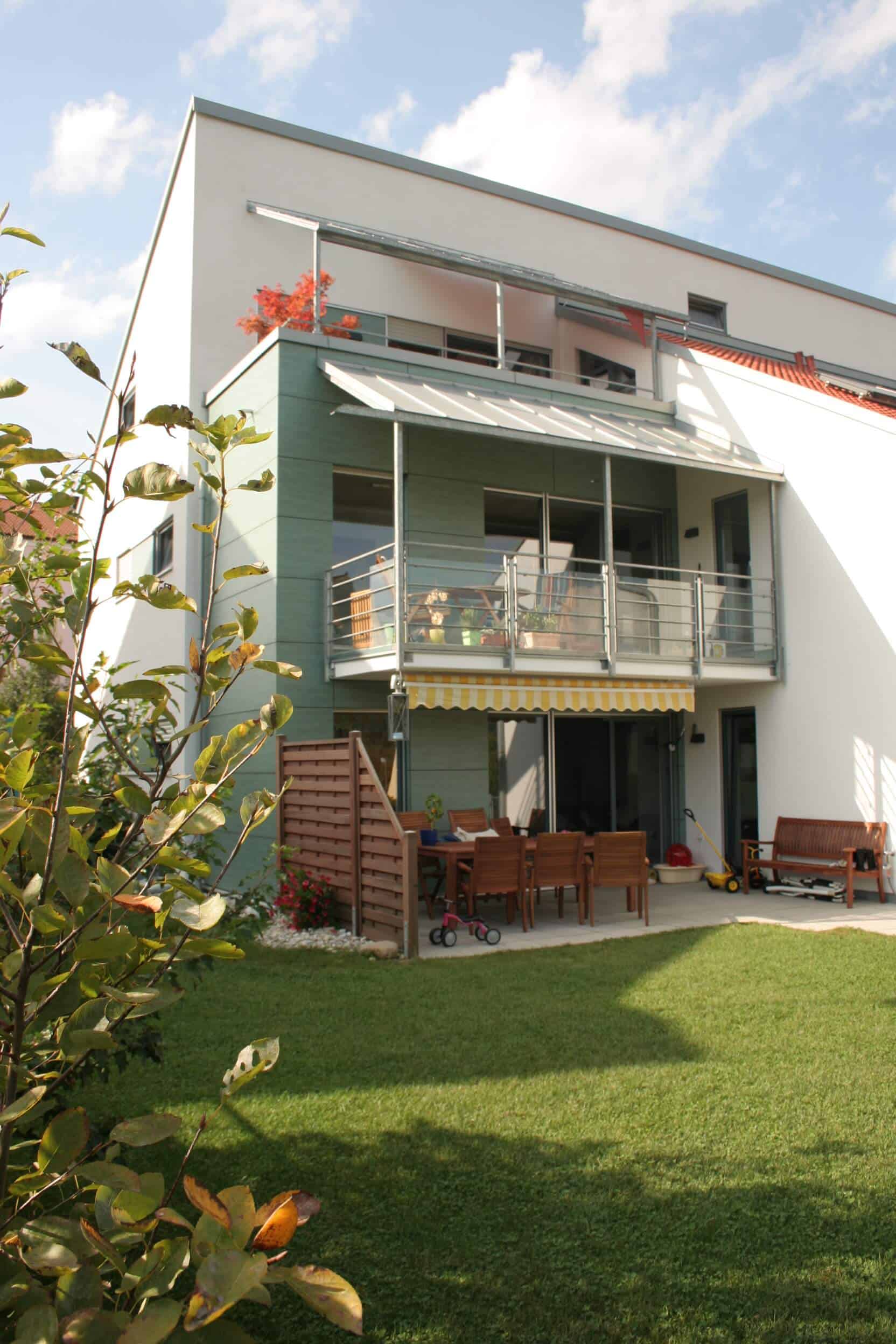 Balkone und Detailgestaltung Mehrfamilienhaus