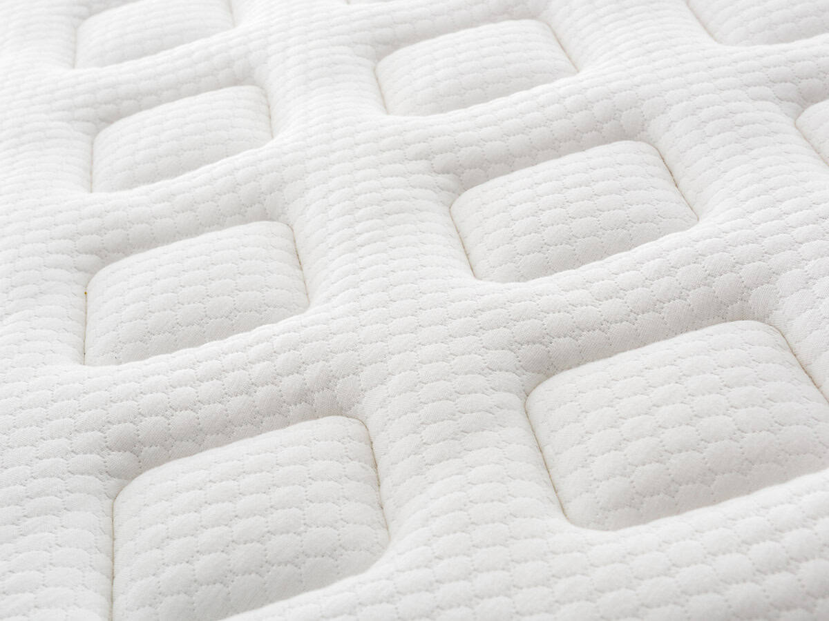 Silentnight Latex Pocket 2000 Mattress 2