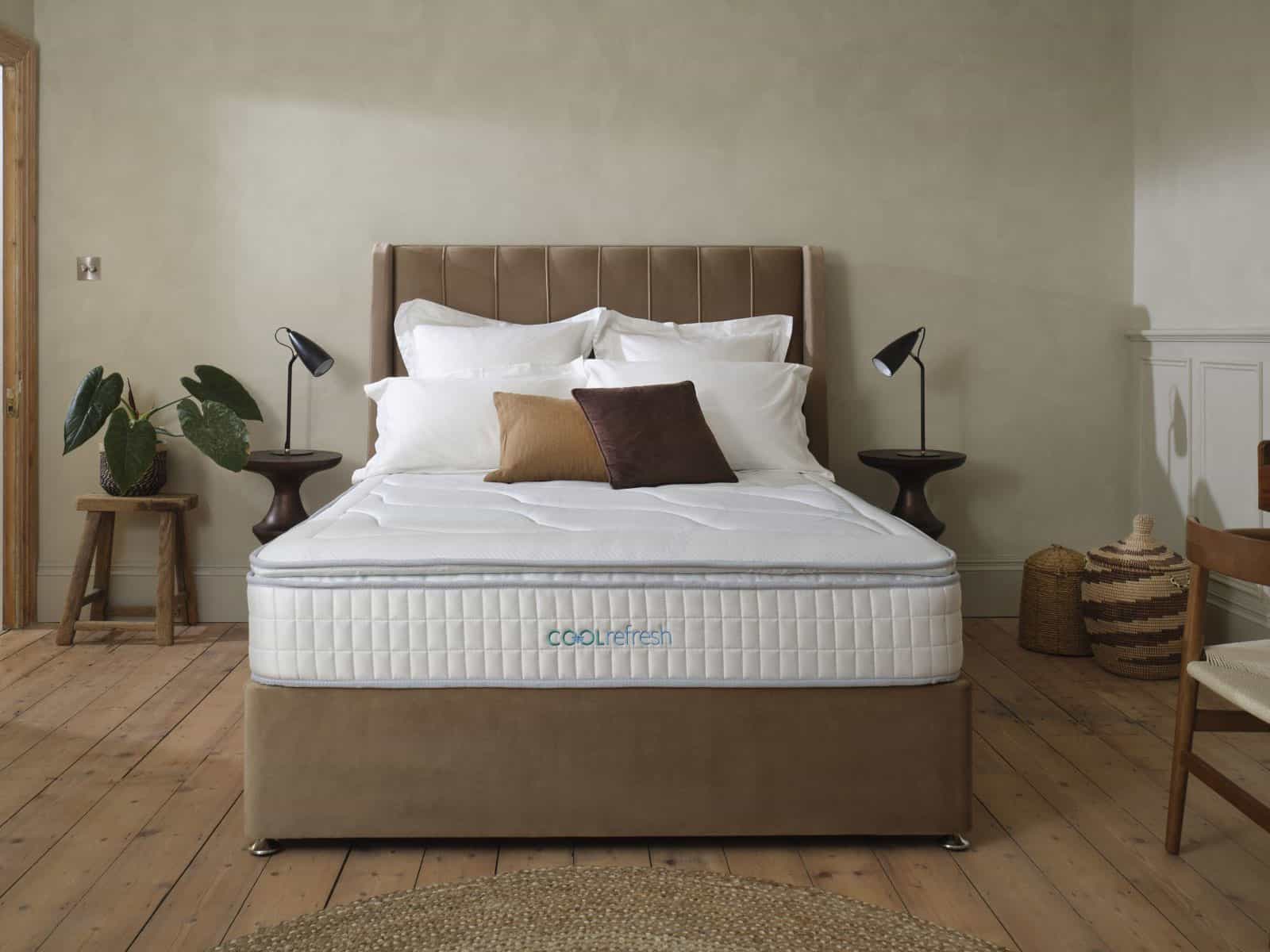 Sleepeezee Cool Refresh 2300 Divan Set