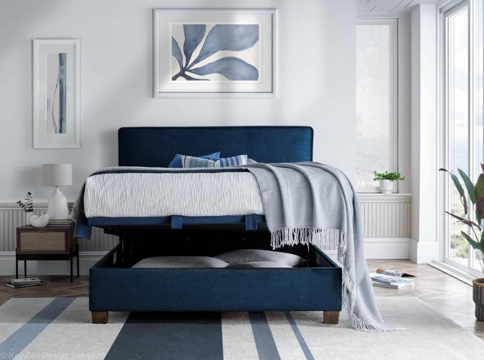 Newton blue Ottoman Deep Ocean blue Part open.jpg