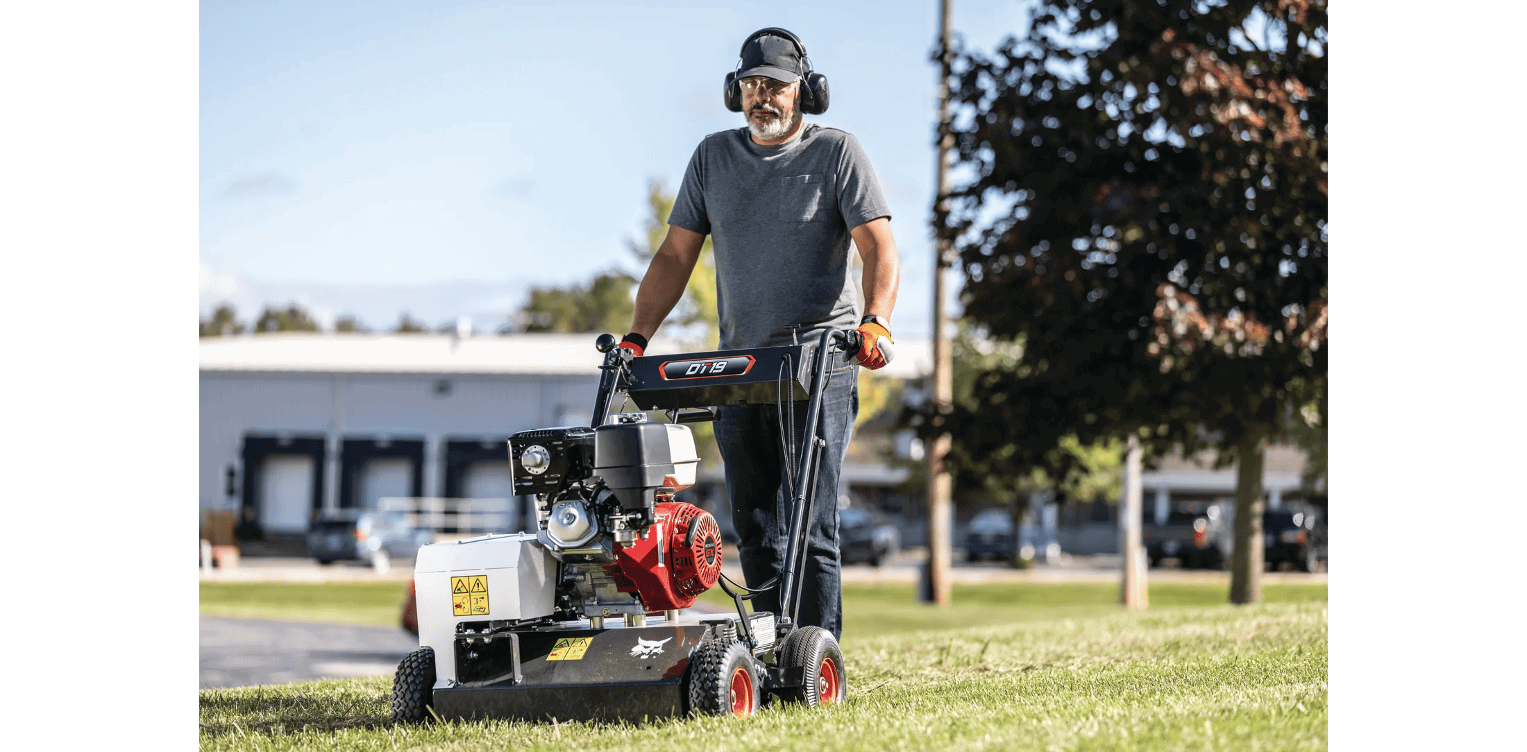 Browse Specs and more for the Bobcat DT19 Dethatcher - White Star Machinery