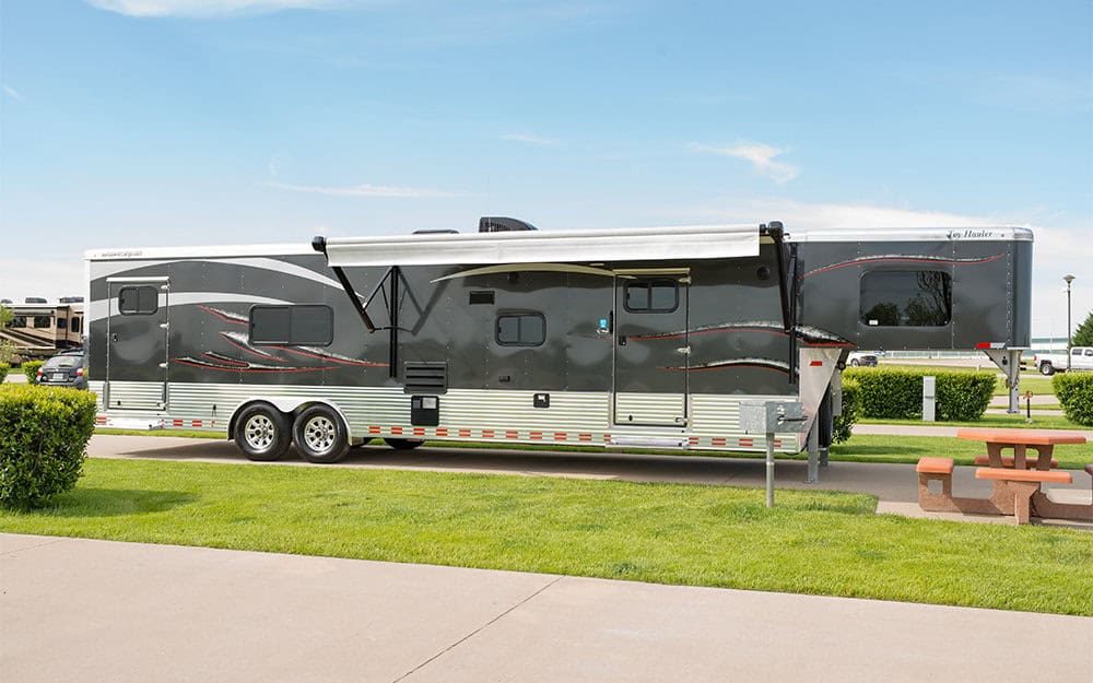 Browse Specs and more for the Toy Hauler Open Model Gooseneck - White Star Machinery