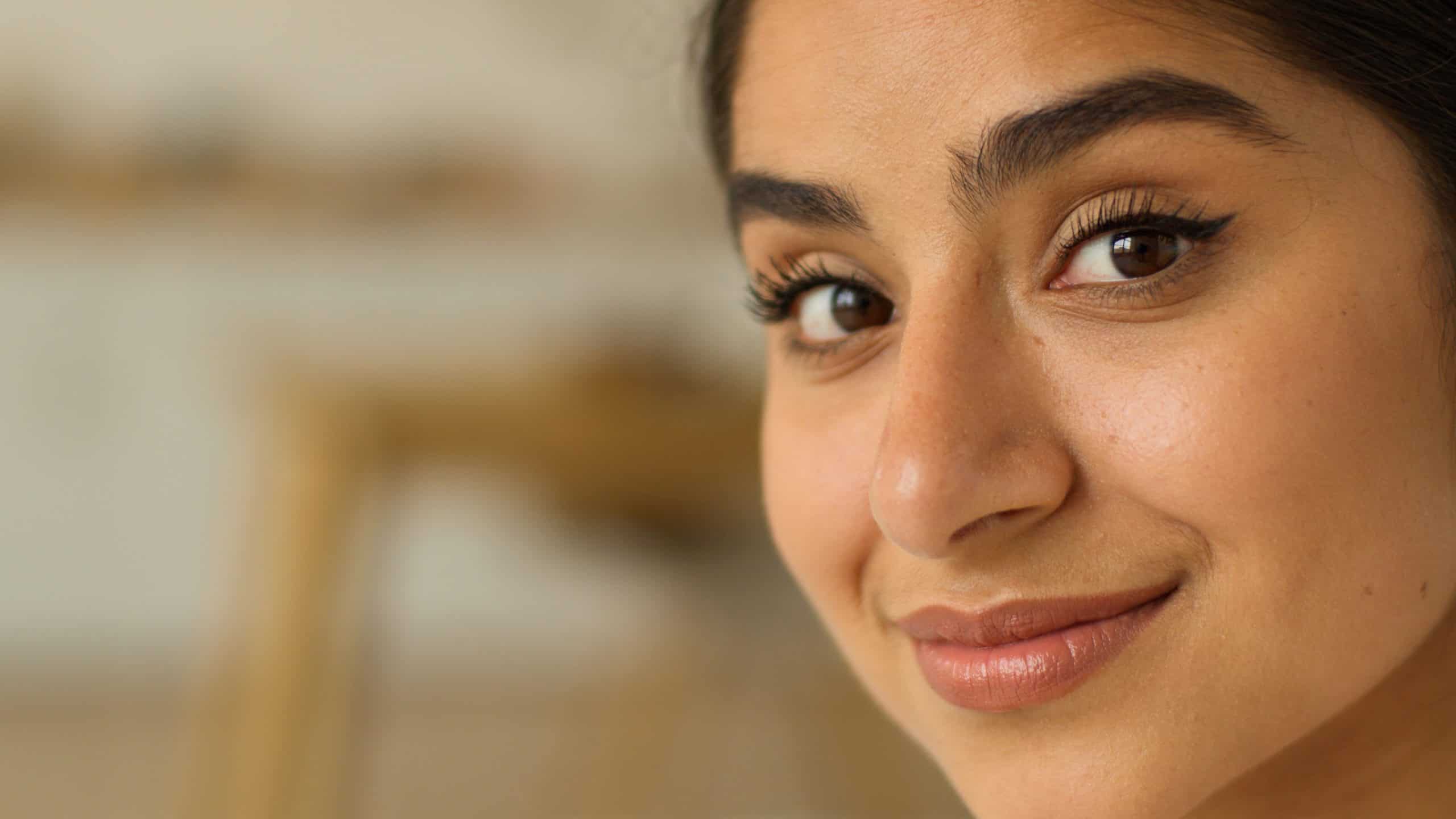 Mastering eye contact: common 