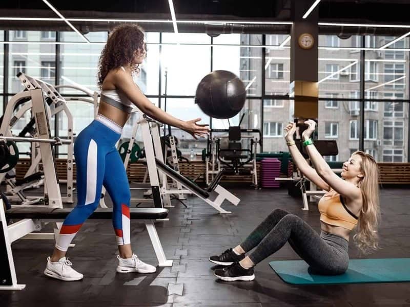 two-athletic-girls-dressed-in-a-sportswear-are-4REFUN2-min.jpg