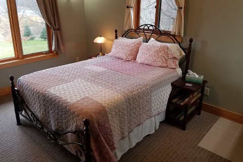 Barred Owl bed