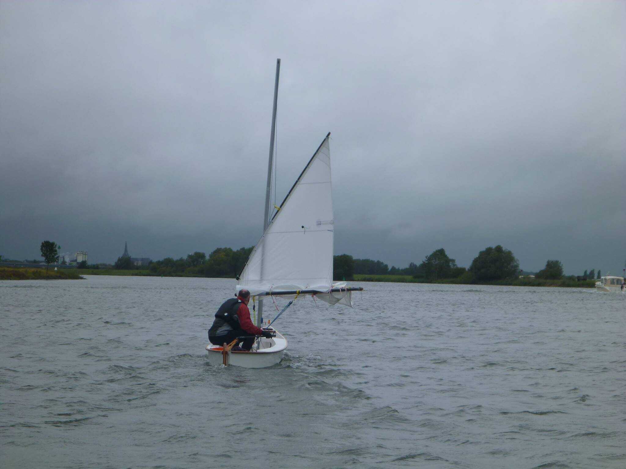 Viola 14 in stronger wind in the Dorestad RAID