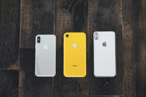 Iphone 充電は出来ません Lightningコネクタで液体検出されました 警告が表示された 原因や対処法について解説 App Story Iphone 充電は出来ません Lightningコネクタで液体検出されました 警告が表示された 原因や対処法について解説 App Story