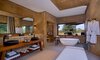 Amber Villa Main Bathroom