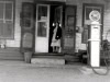 oliver-store_longview_1948-with-lottie-oliver-horne