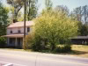 doyle-home-with-home-in-background-on-foundation-of-uncle-matts-meat-house-img288