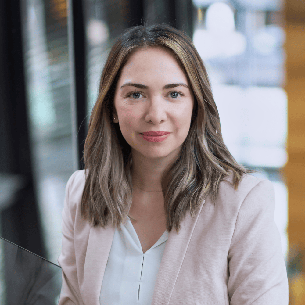 Headshot of Karin Aguilar