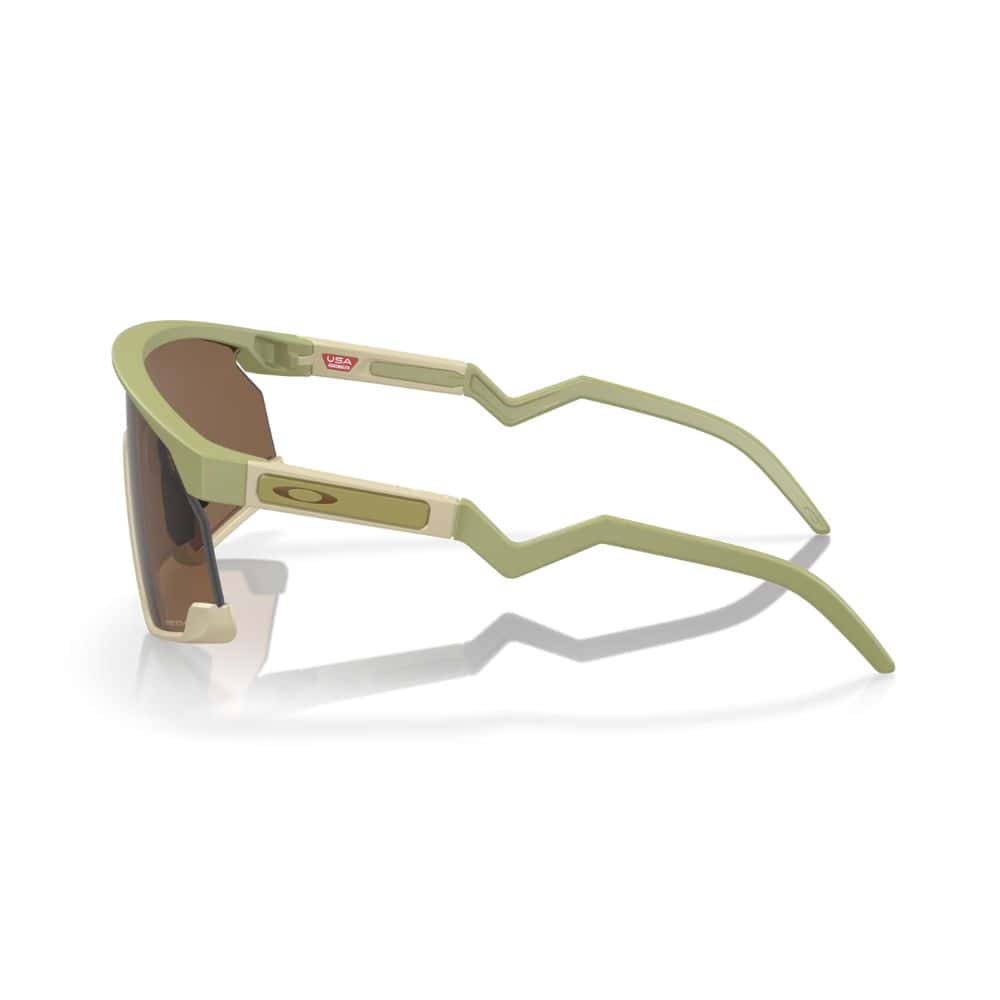oculos-de-sol-oakley-btxr-lateral