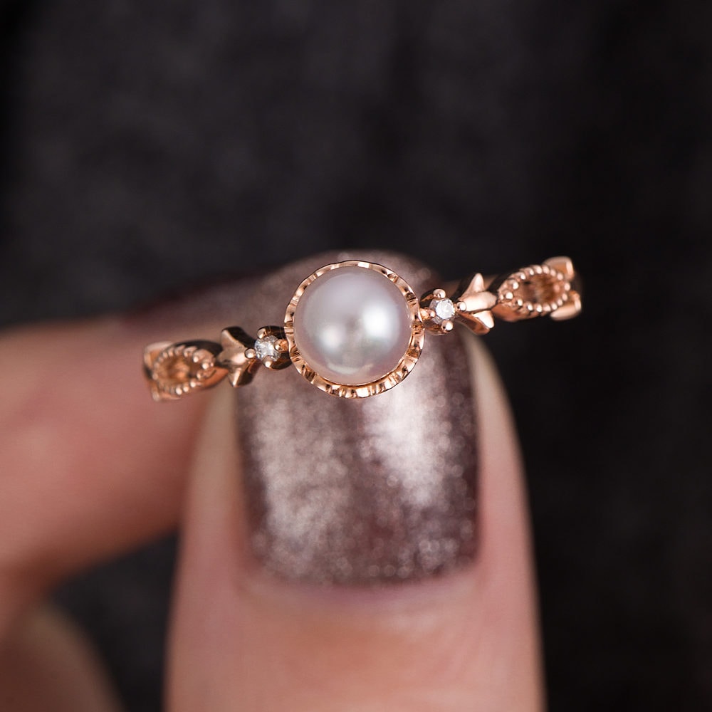 Vintage Akoya Pearl Ring - Jennifer - Image 4