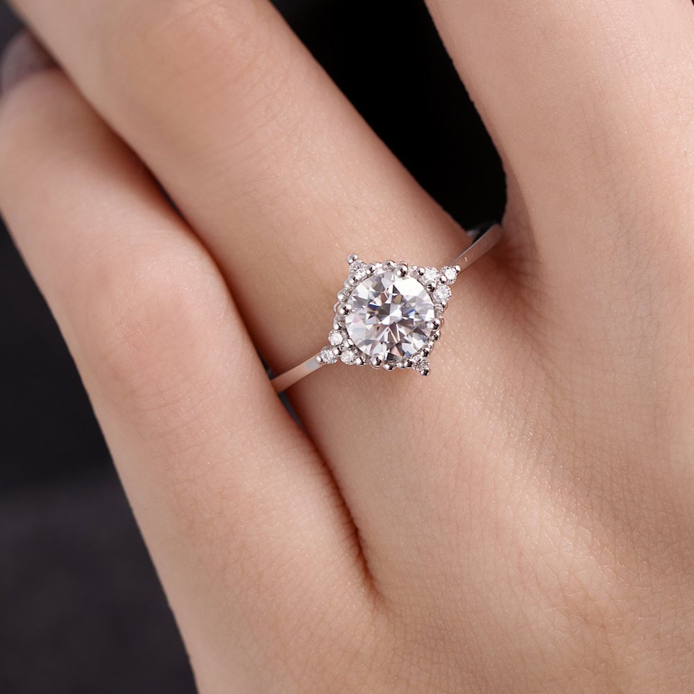 Round Moissanite Engagement Ring - Azra - Image 4