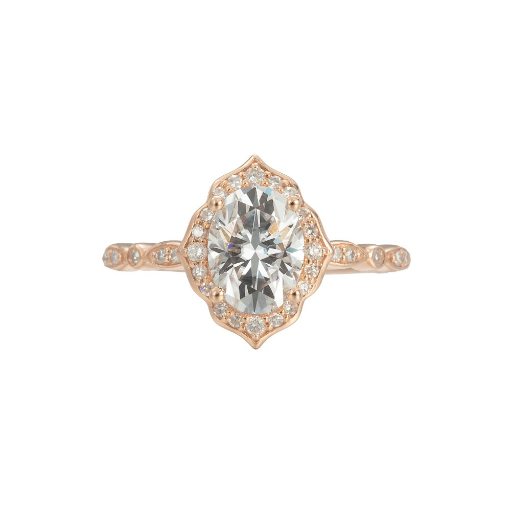 Oval Floral Vintage Moissanite Ring - Bergman