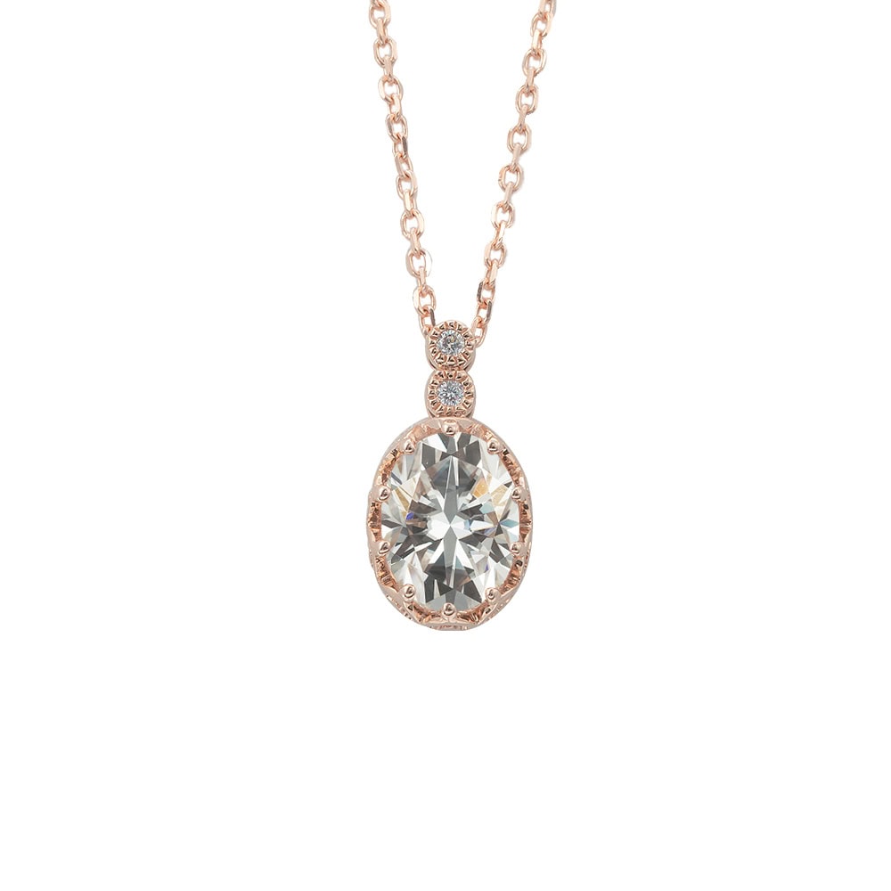 Oval Moissanite Necklace - Frida