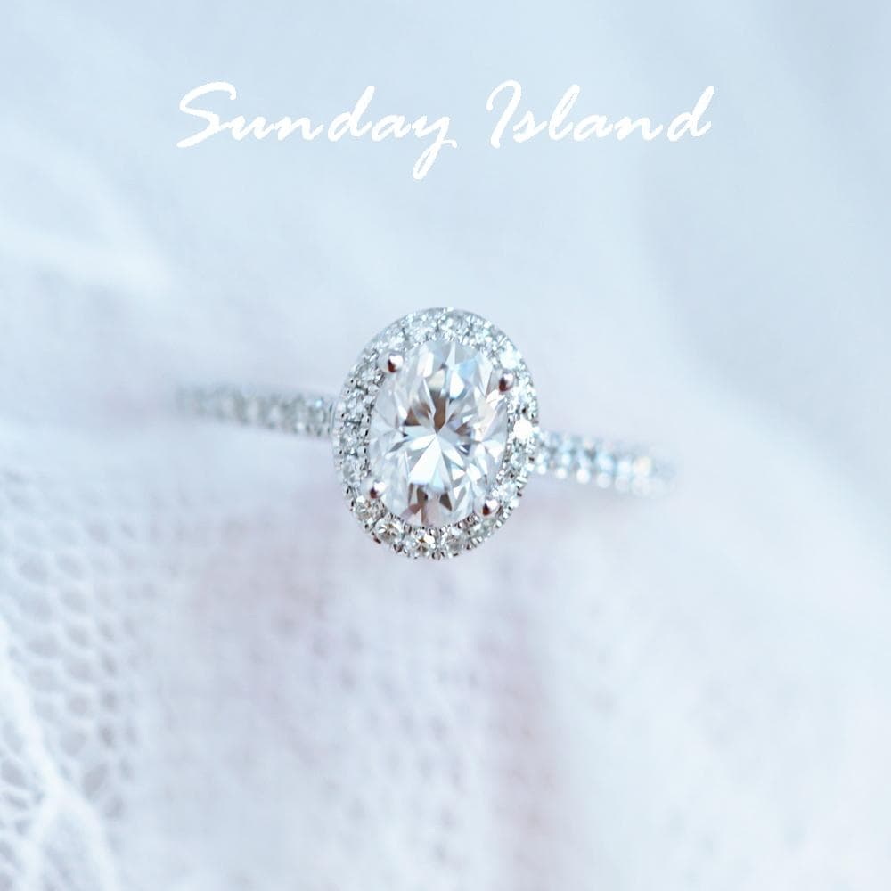 Oval Moissanite Halo Ring - Kinsley - Image 3
