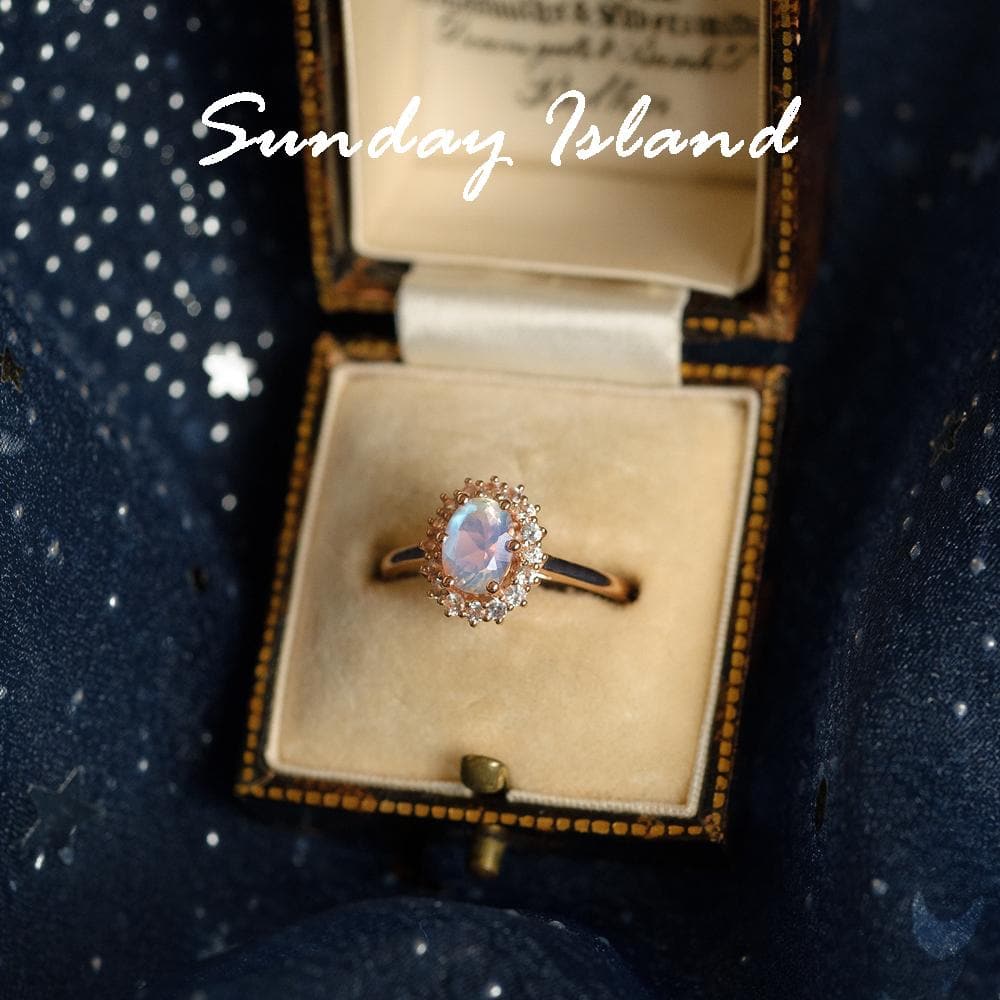 Oval Cut Halo Moonstone Ring - Alma - Image 5