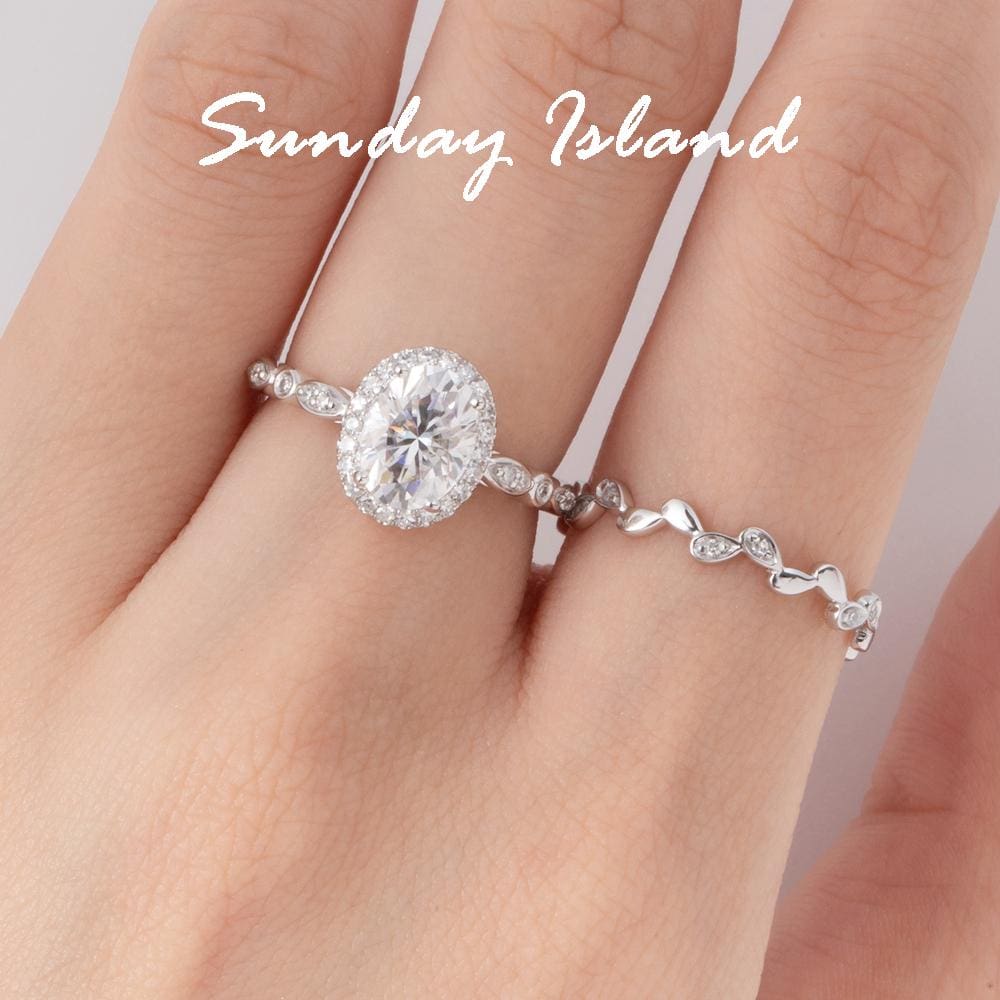 Oval Cut Moissanite Halo Ring - Piper - Image 3