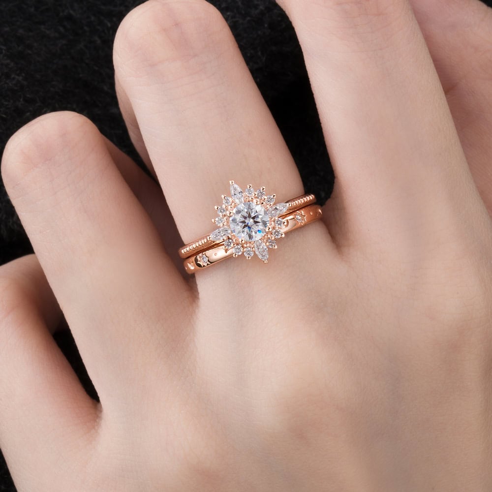 Art Deco Round Moissanite Ring – Miranda - Image 3