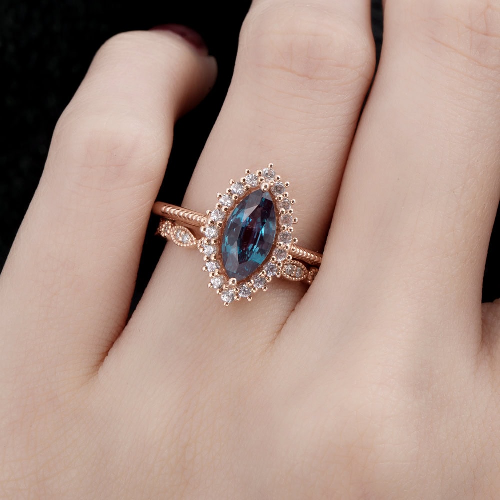 Vintage Diamond Wedding Band - Vera - Image 21