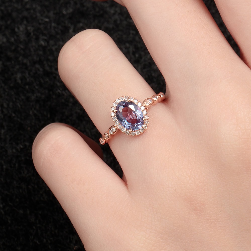 Oval Cut Alexandrite Halo Ring - Blakely - Image 3