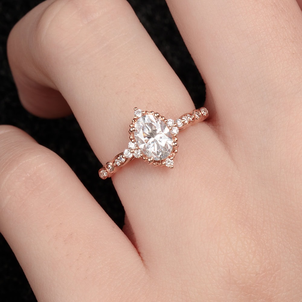 Oval Cut Vintage Moissanite Ring - Lina - Image 3
