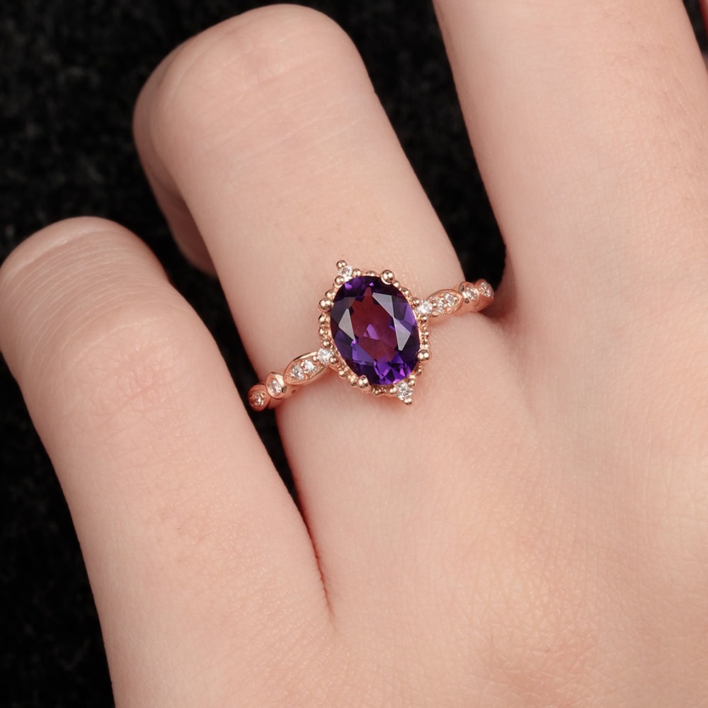 Vintage Amethyst Ring - Lilia - Image 3