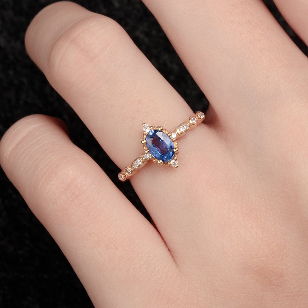 Vintage Blue Sapphire Engagement Ring - Diana - Image 3