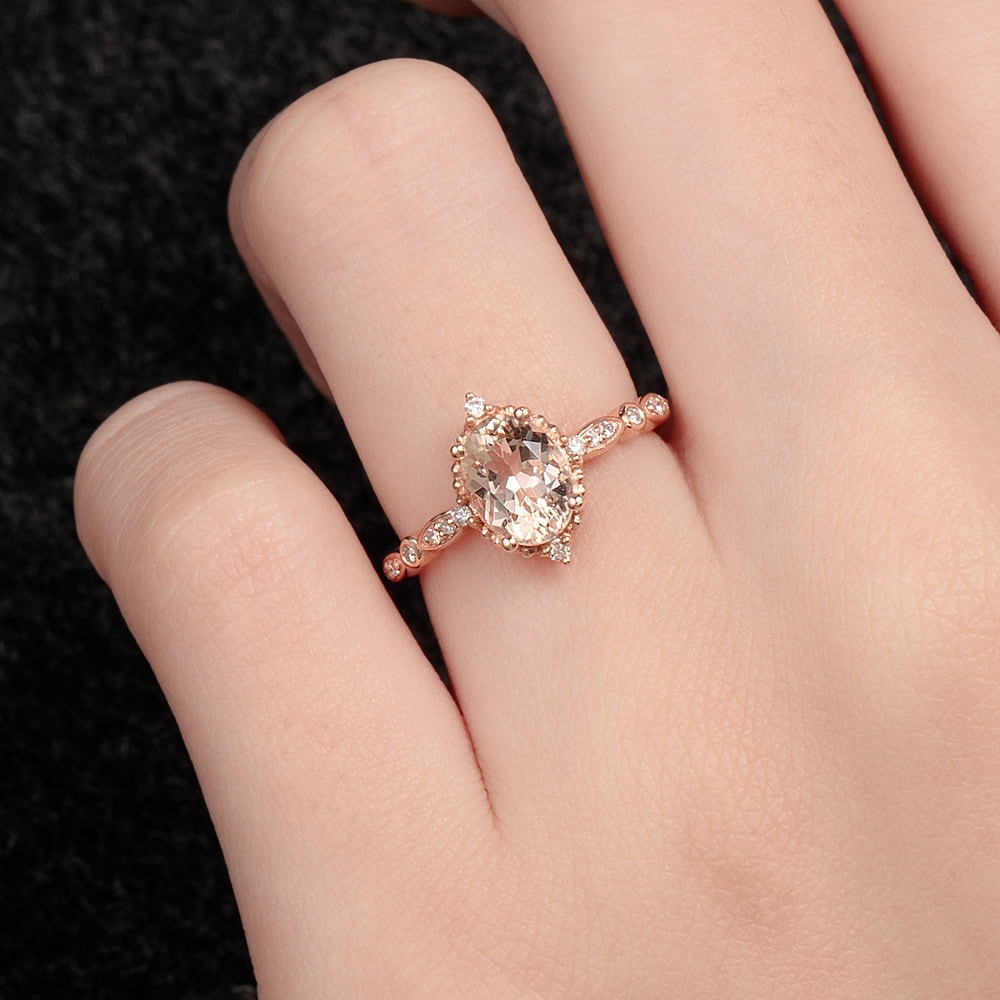 Vintage Oval Morganite Ring - Tiffany - Image 3