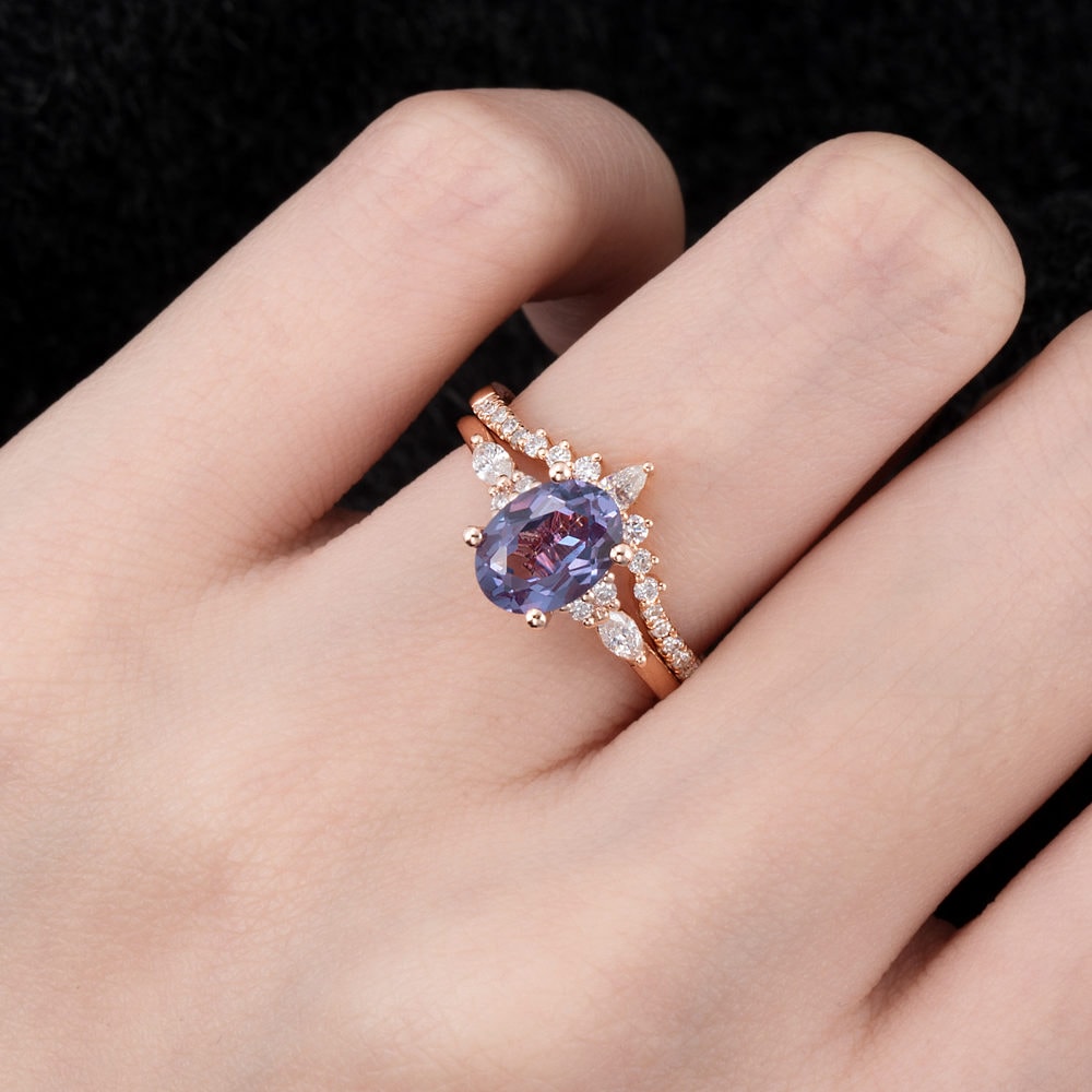 Oval Cut Alexandrite Diamond Ring - Phoenix - Image 8