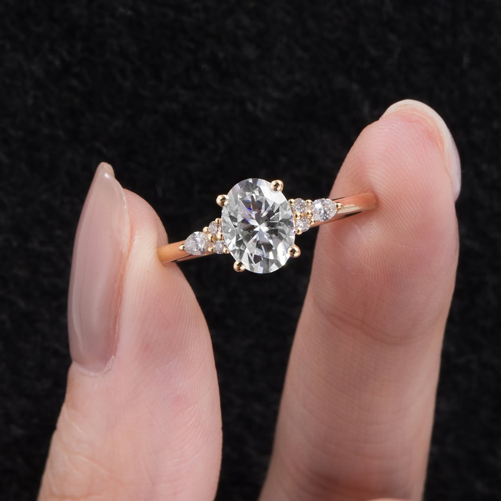 Oval Cut Moissanite Diamond Ring - Lara - Image 3