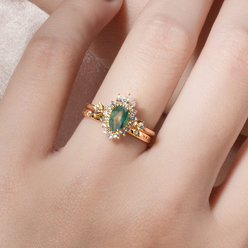 Crescent Moon Art Deco Moss Agate Ring - Daisy - Image 6