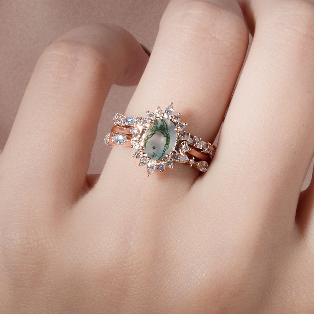 Crescent Moon Oval Cut Moss Agate Ring - Blossom - Image 4