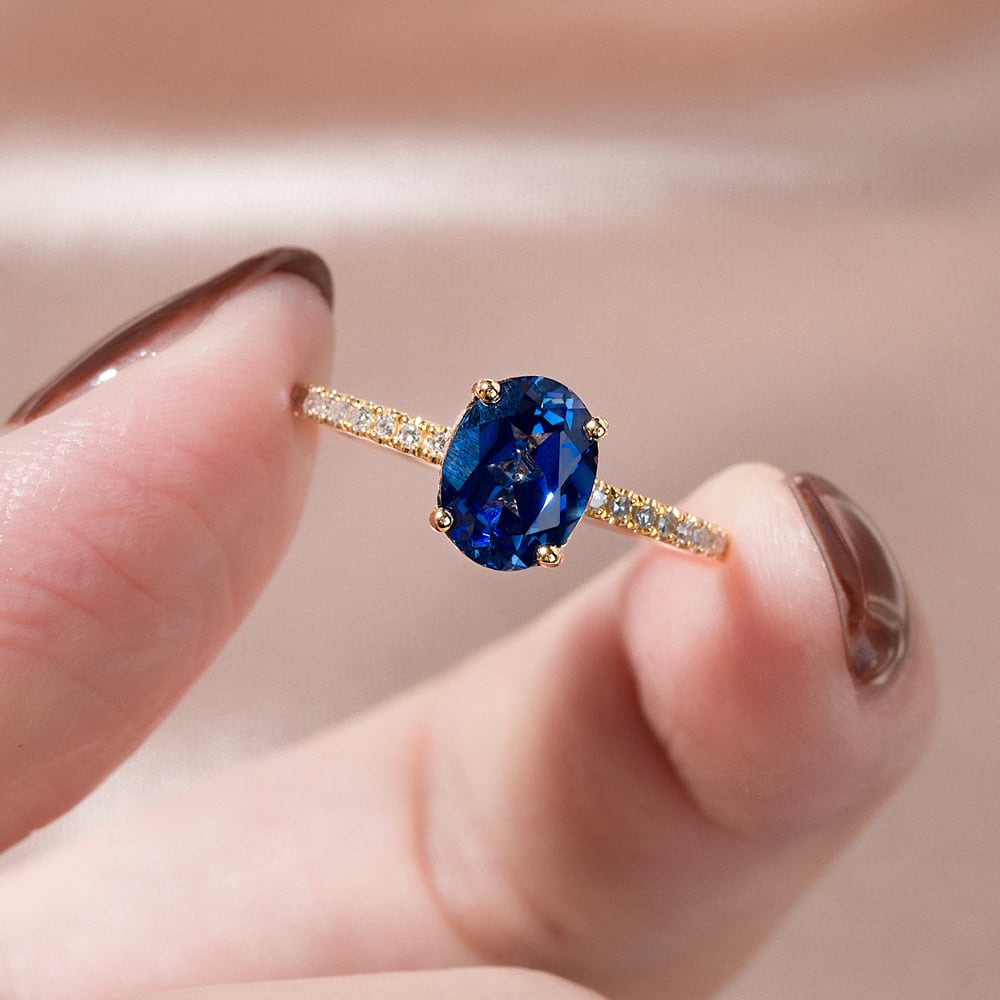 Oval Cut Blue Sapphire Engagement Ring – Maya - Image 2