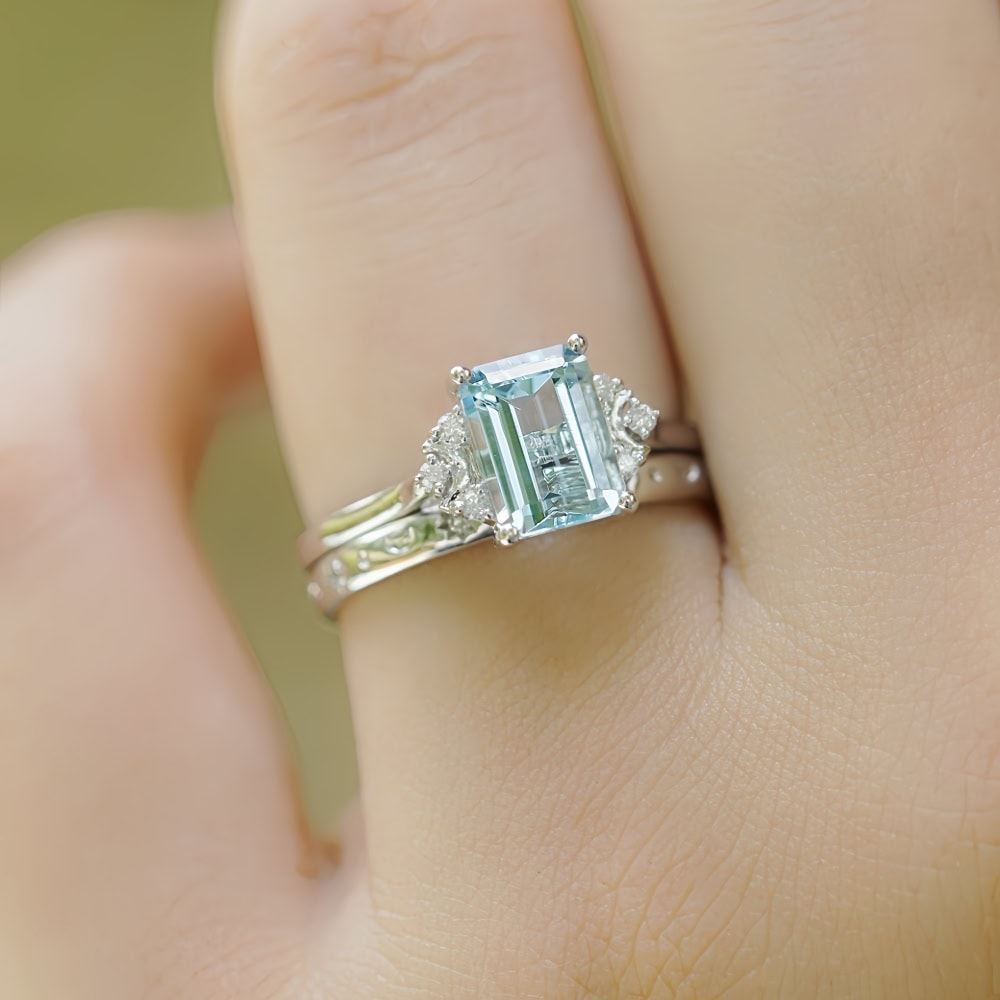 Crescent Moon Emerald Cut Aquamarine Ring - Kaia - Image 3