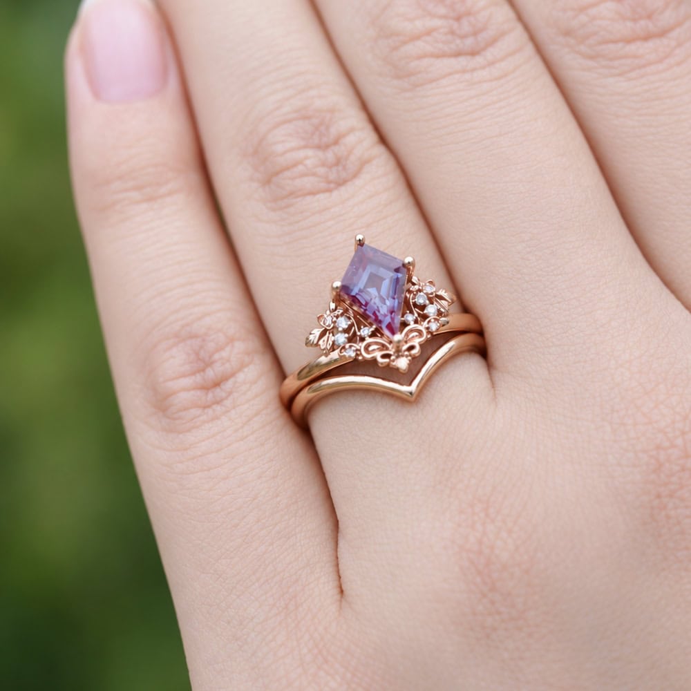 Secret Garden Ring in Kite Cut Alexandrite - Jasmine - Image 2